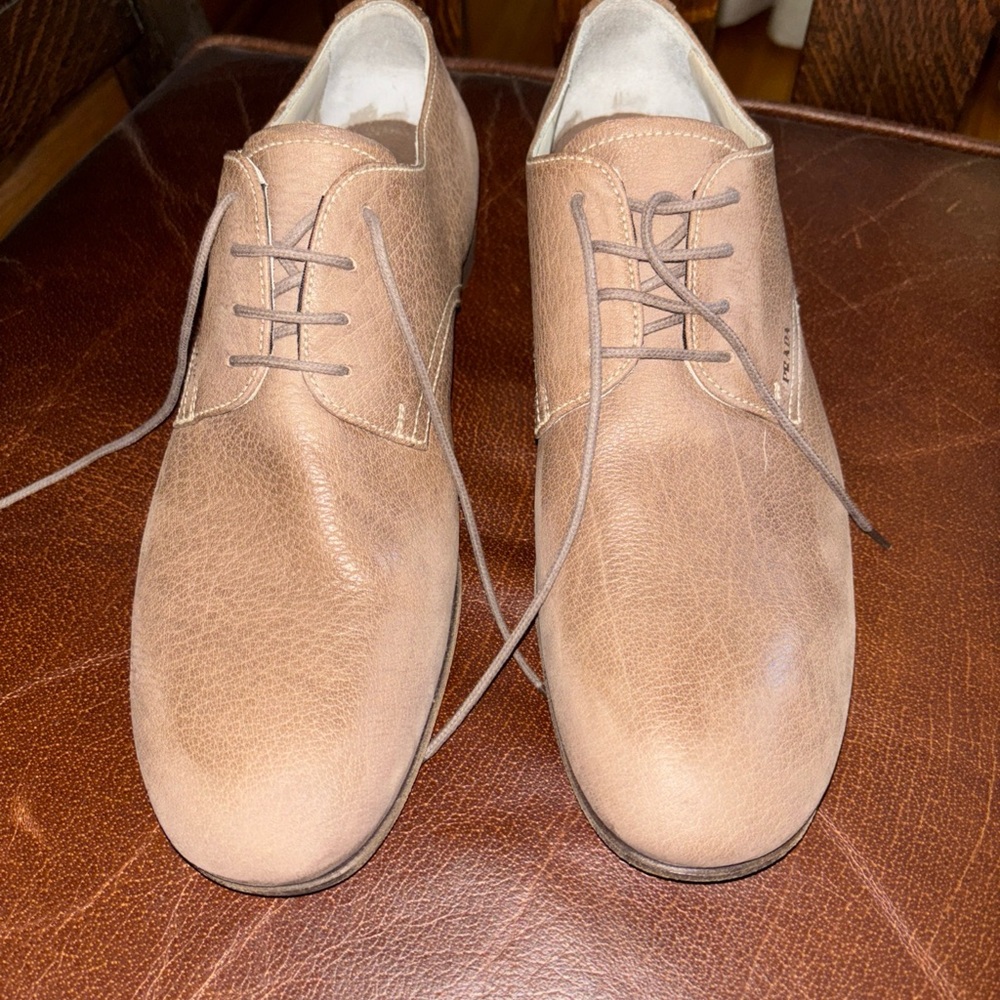 Prada Men’s Light Brown Leather Dress Shoes Size 6.5 – New with Tags